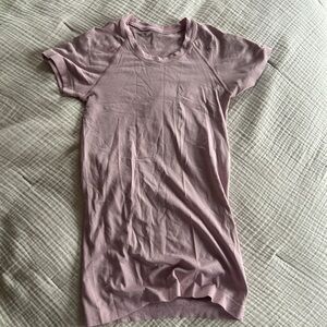 Light pink Lululemon top